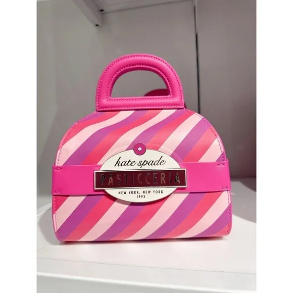 NWT Kate Spade Dolci Pastry Box Crossbody KC730 - Picture 1 of 11